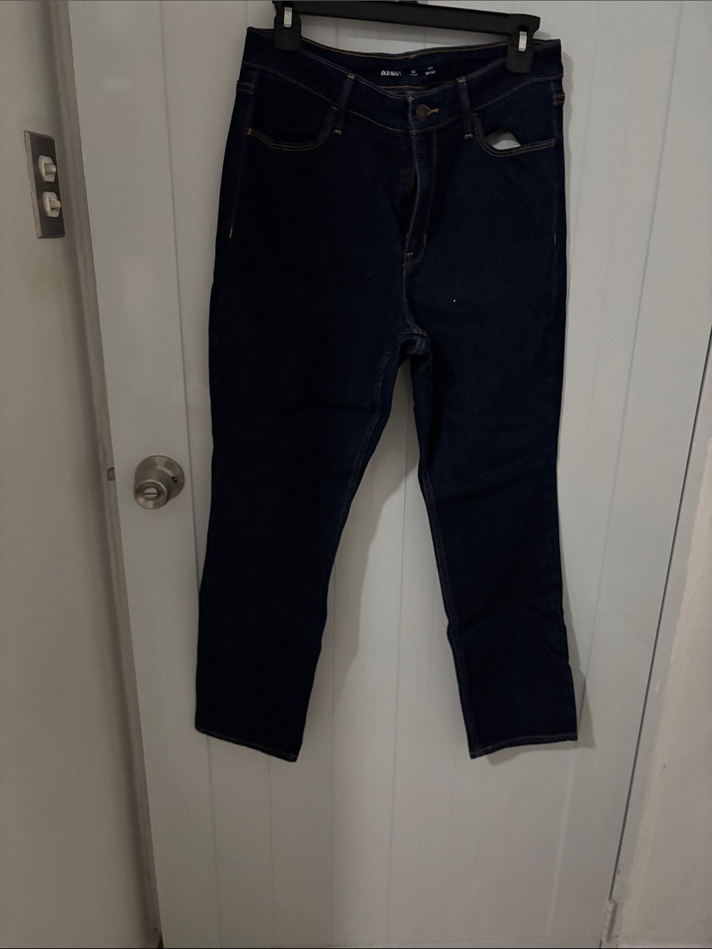 Old Navy Dark Blue Straight-Leg Women’s Jeans